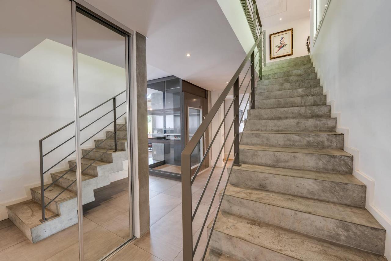 Le Kube - Appartements De Prestige Au Centre D'Annecy Exterior photo